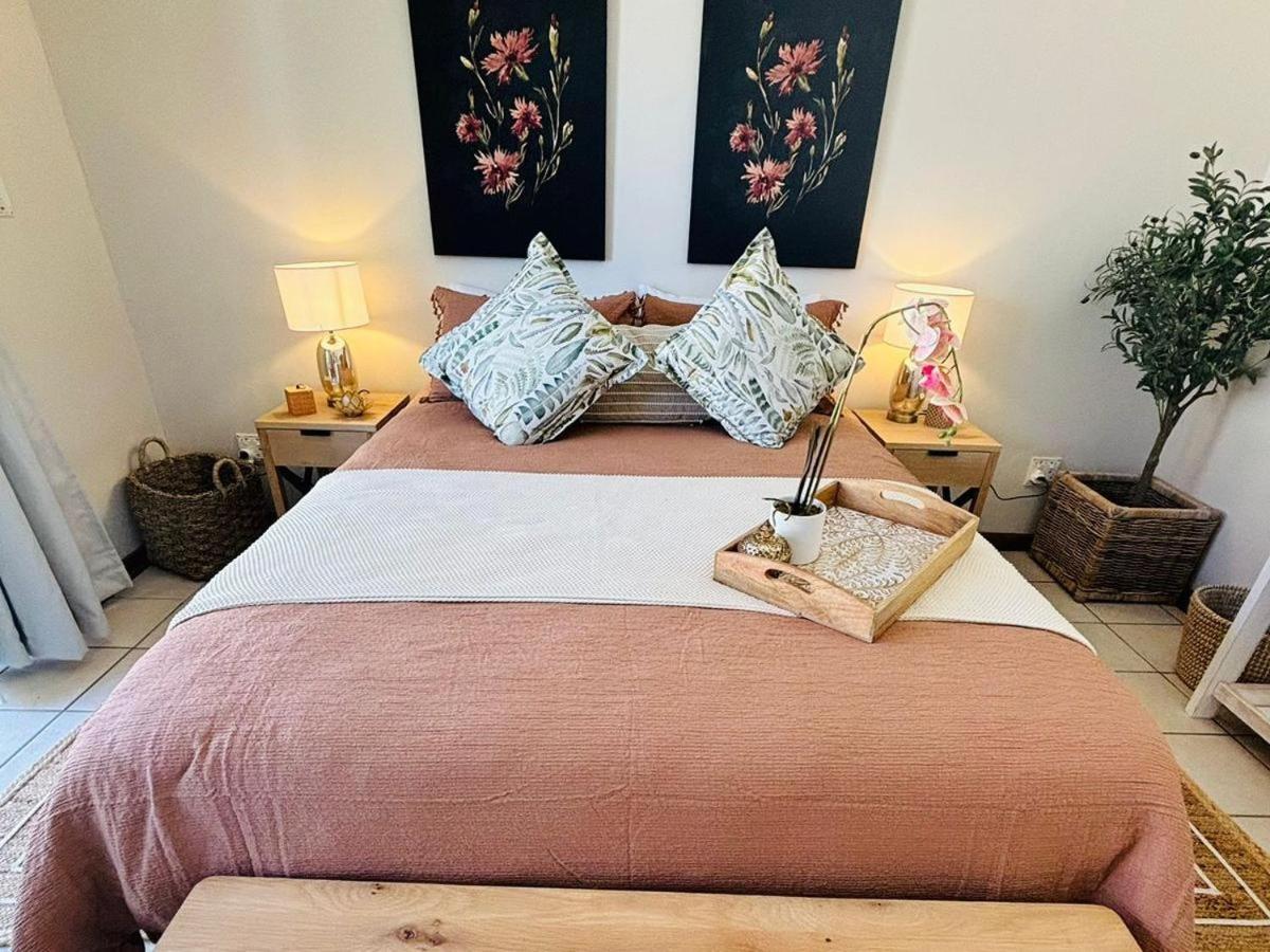 Bliss In The Bay Guesthouse 普勒滕贝格湾 客房 照片