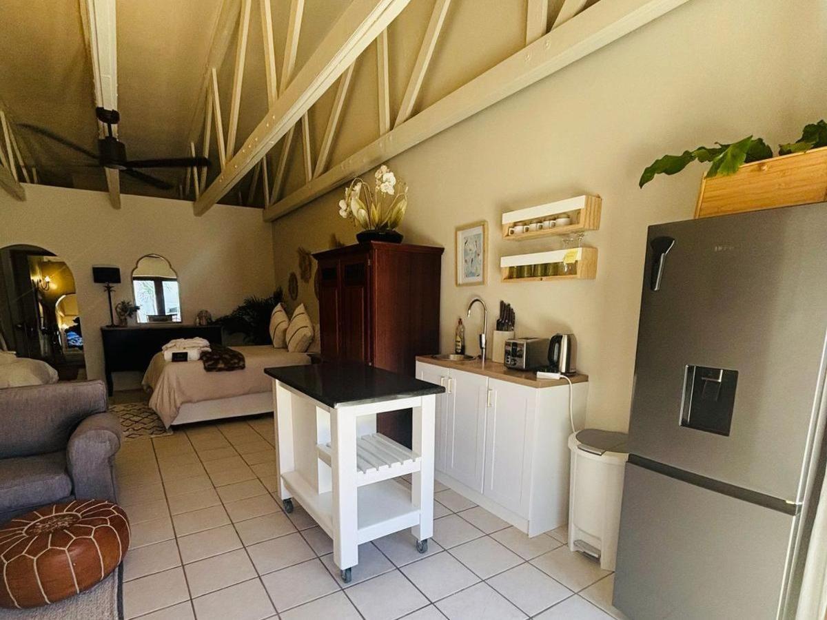 Bliss In The Bay Guesthouse 普勒滕贝格湾 客房 照片